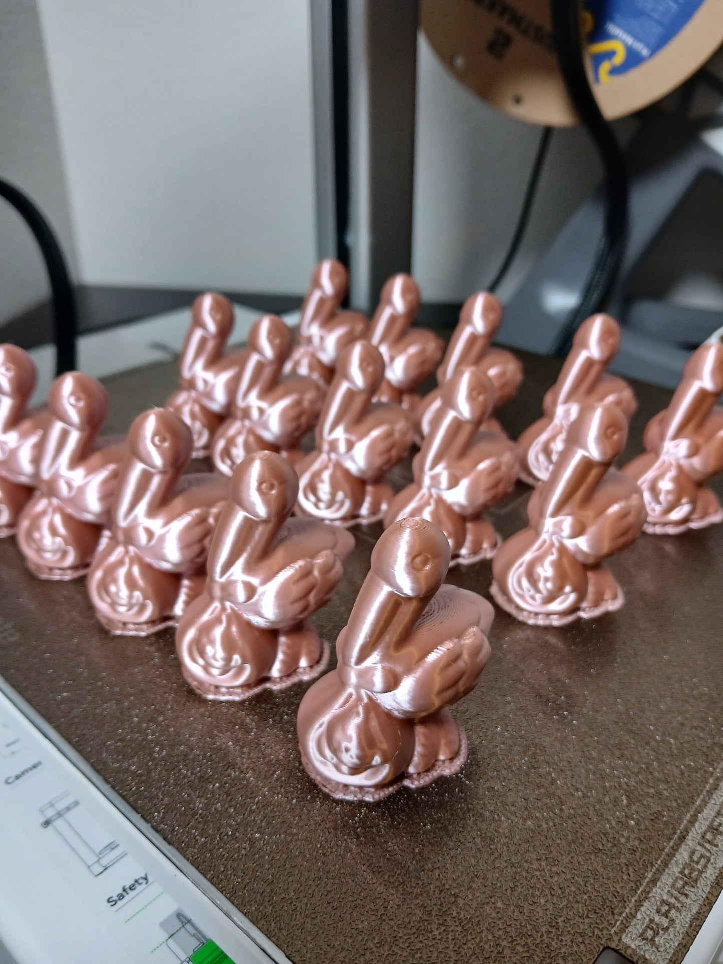 Beautiful 3D Storks for Baby Celebrations